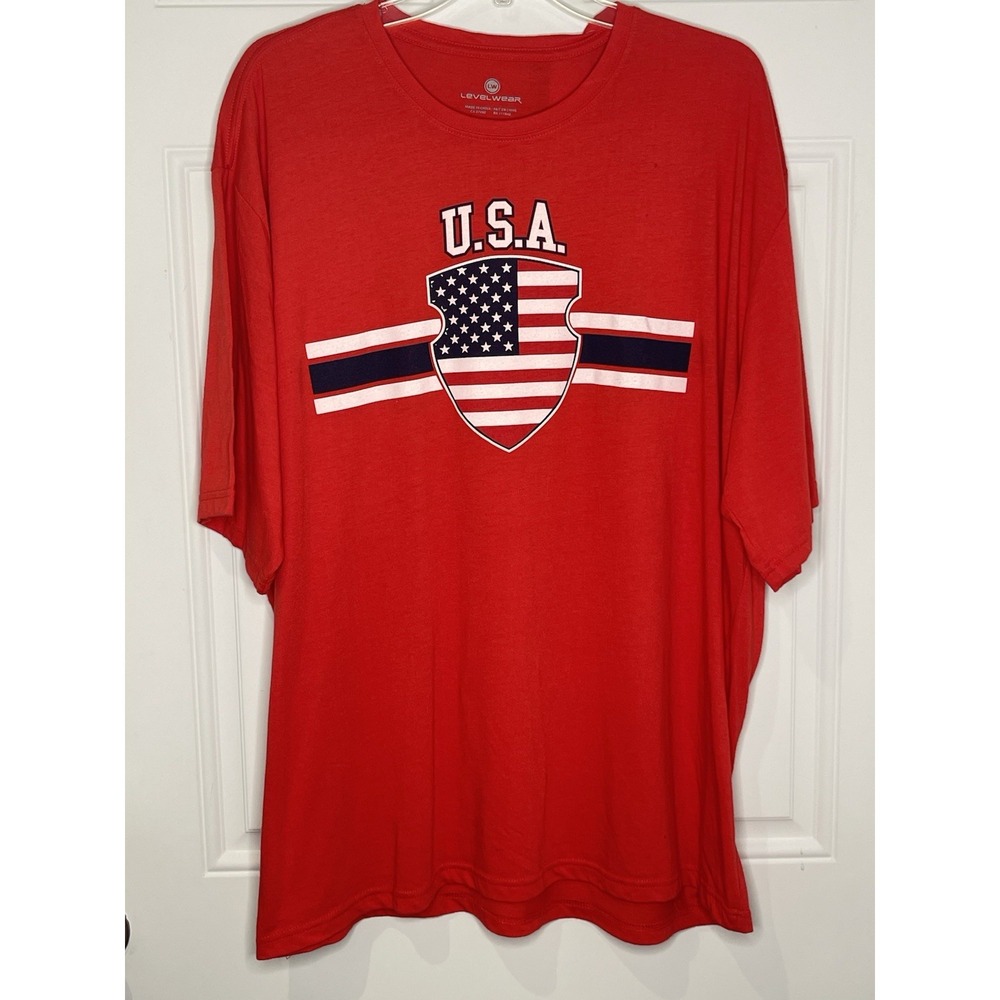 Levelwear Red USA Shield Patriotic Graphic T-Shirt Men's XXL 2XL NWT 4th of July